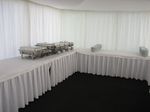 die Seitenverkleidung einer 5 x 5 m Pagode die Seitenverkleidung einer 5 x 5 m Pagode